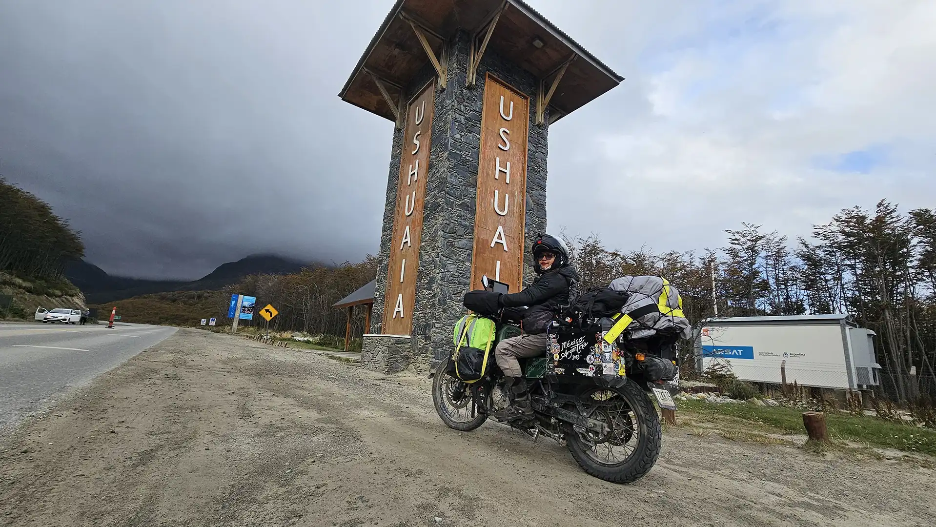Jessie Biker en Argentina Himalayan Ushuaia