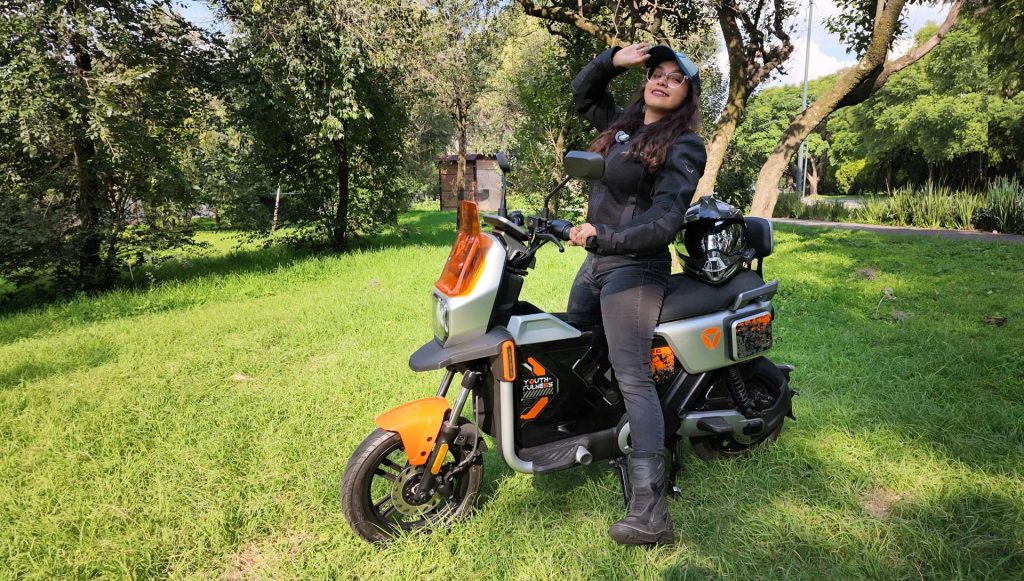 Yadea GFX6 bici moto eléctrica Jessie Biker